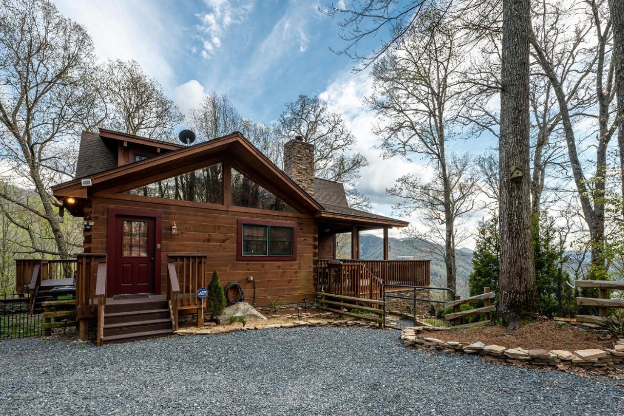 Staynantahala - Smoky Mountain Cabins And Luxury Yurts Aquone Eksteriør billede