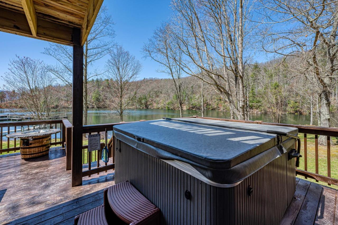 Staynantahala - Smoky Mountain Cabins And Luxury Yurts Aquone Eksteriør billede