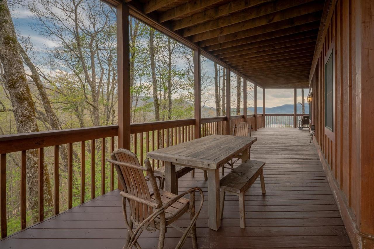 Staynantahala - Smoky Mountain Cabins And Luxury Yurts Aquone Eksteriør billede