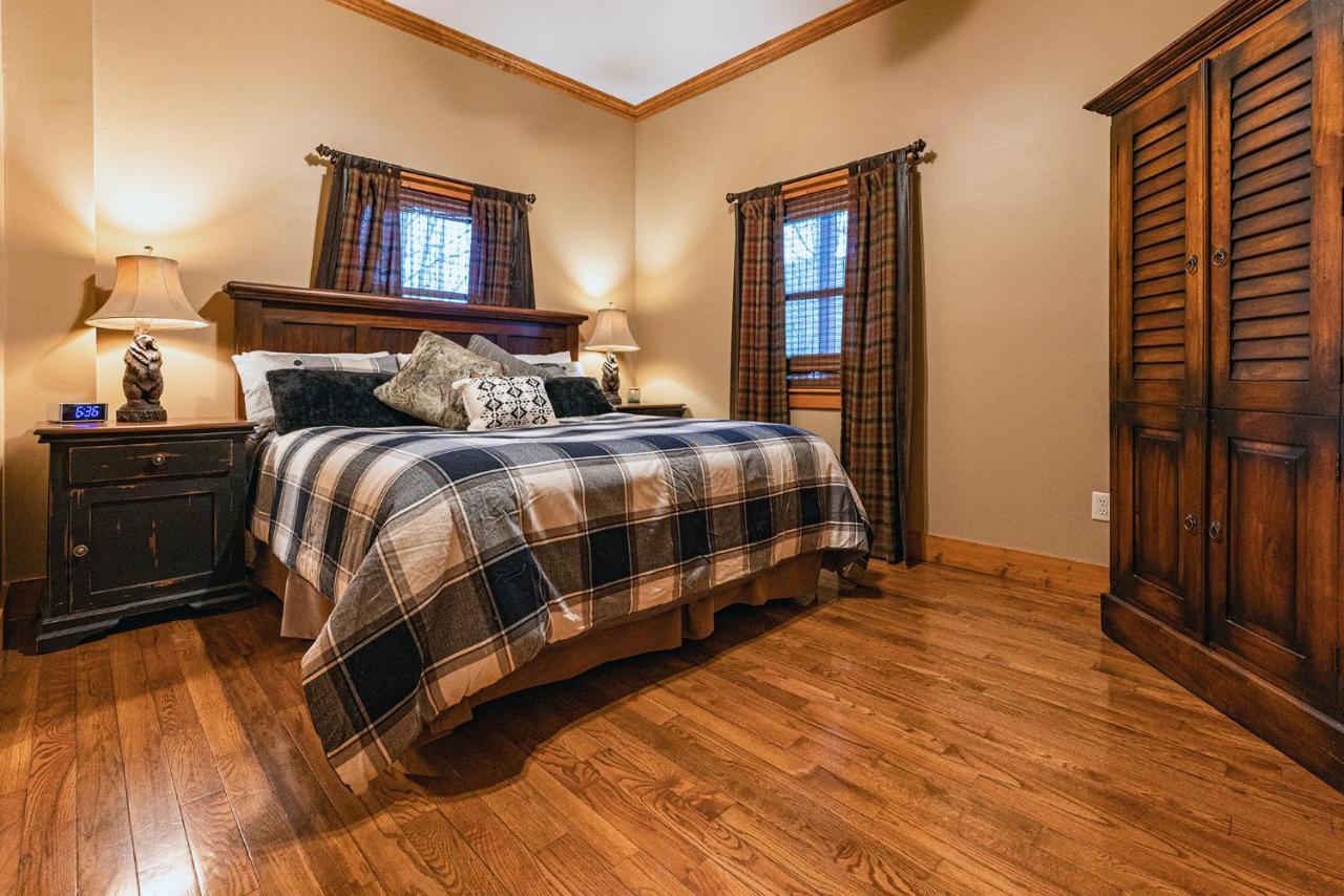 Staynantahala - Smoky Mountain Cabins And Luxury Yurts Aquone Eksteriør billede