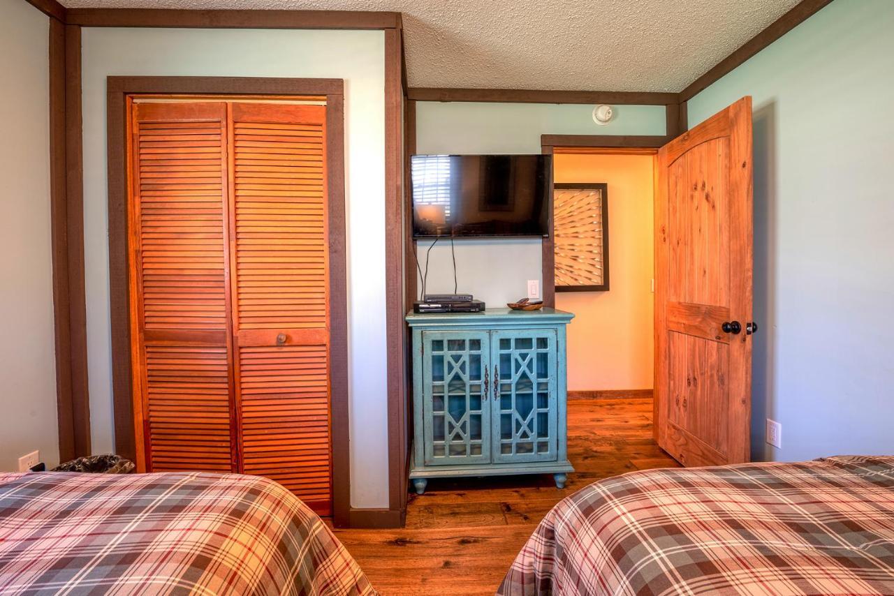 Staynantahala - Smoky Mountain Cabins And Luxury Yurts Aquone Eksteriør billede