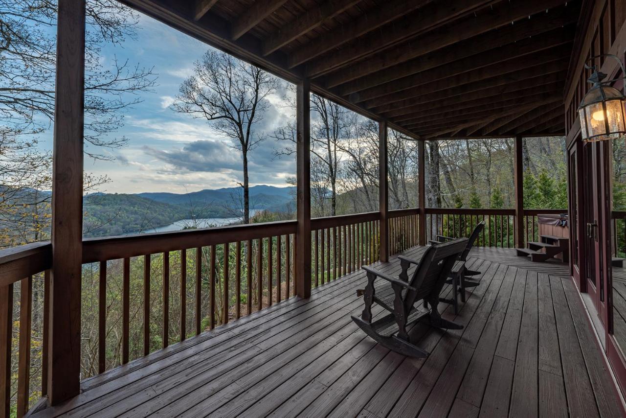 Staynantahala - Smoky Mountain Cabins And Luxury Yurts Aquone Eksteriør billede