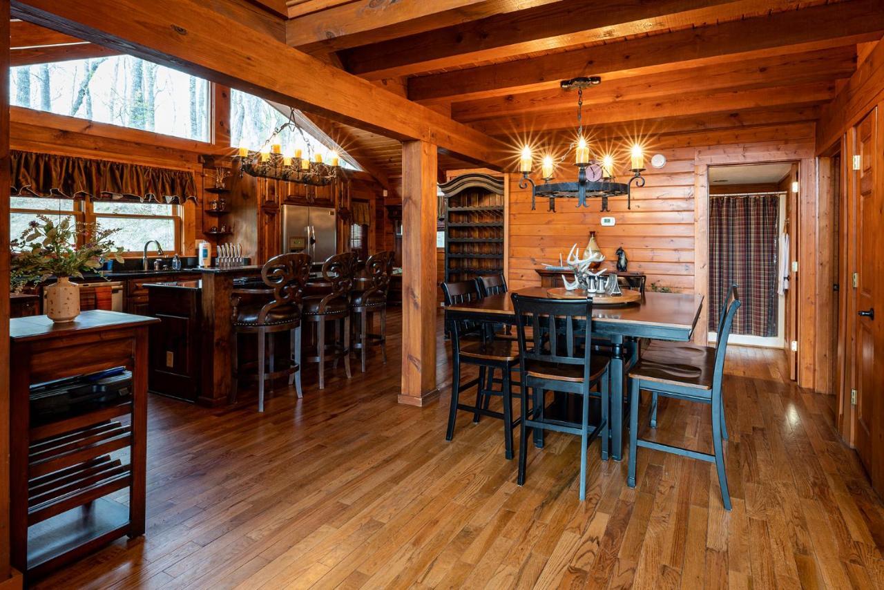 Staynantahala - Smoky Mountain Cabins And Luxury Yurts Aquone Eksteriør billede