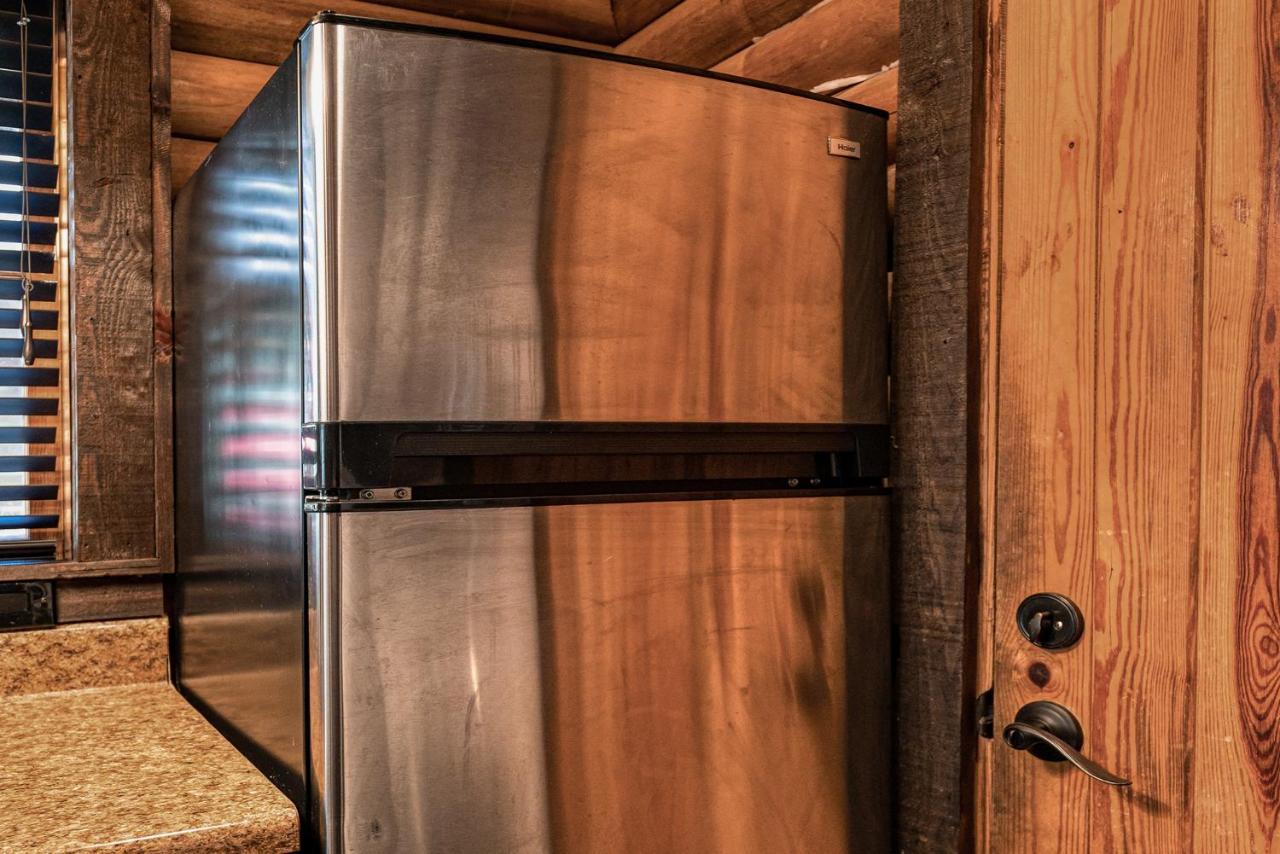 Staynantahala - Smoky Mountain Cabins And Luxury Yurts Aquone Eksteriør billede